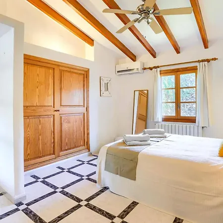 Carmen Ii By Port de Pollenca