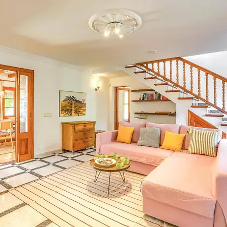 Carmen Ii By Βίλα *